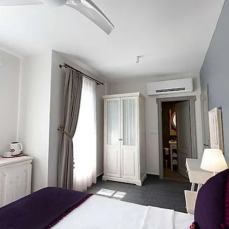 Hotel Kapya Cunda 3*